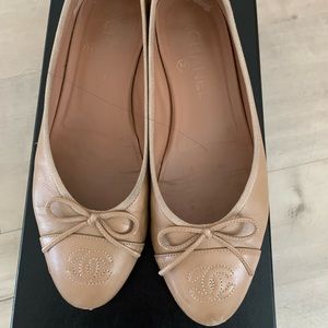 Chanel classic flats - nude